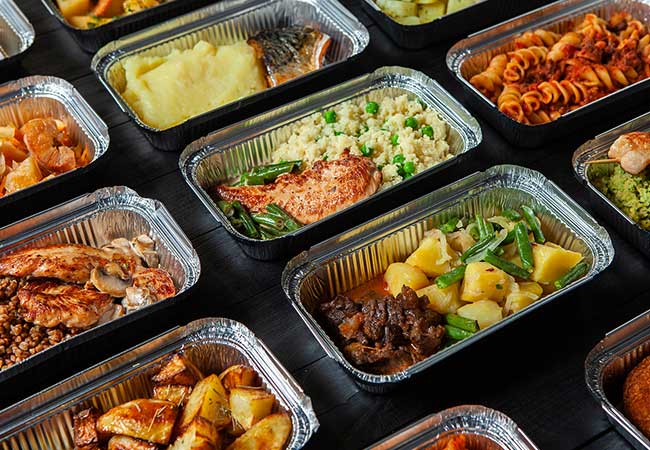 Perfect for catered events, our assorted meals offer complete catering in convenient containers.